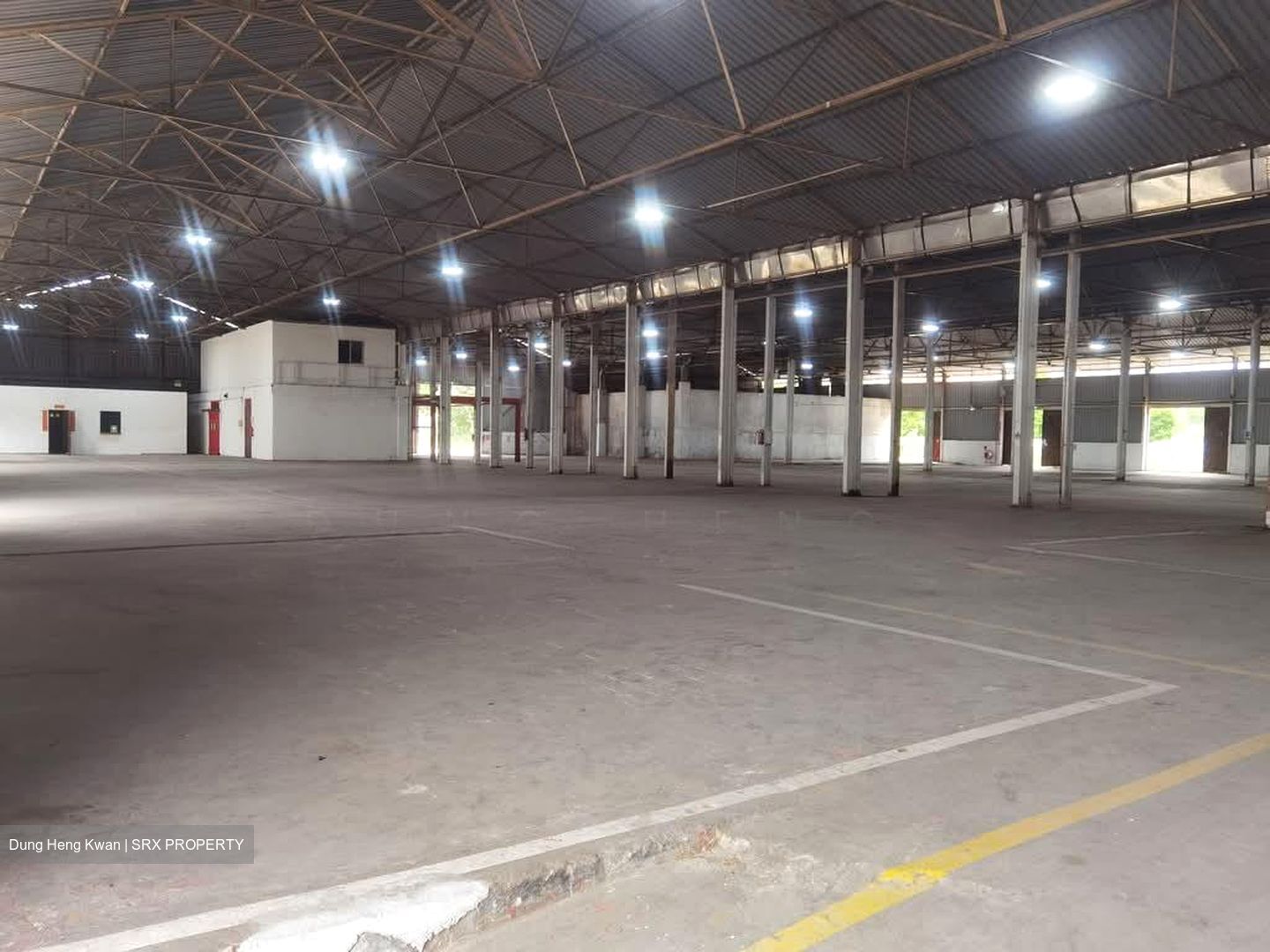 Pico Creative Centre (D12), Warehouse #554095841